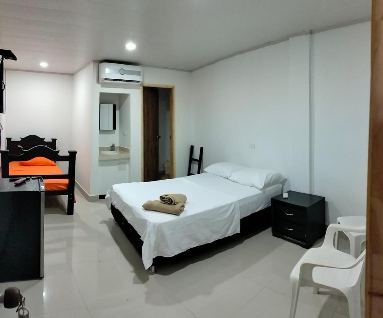 Apartamentos Y Habitaciones Alvaro Vaca San Andres  Exterior photo